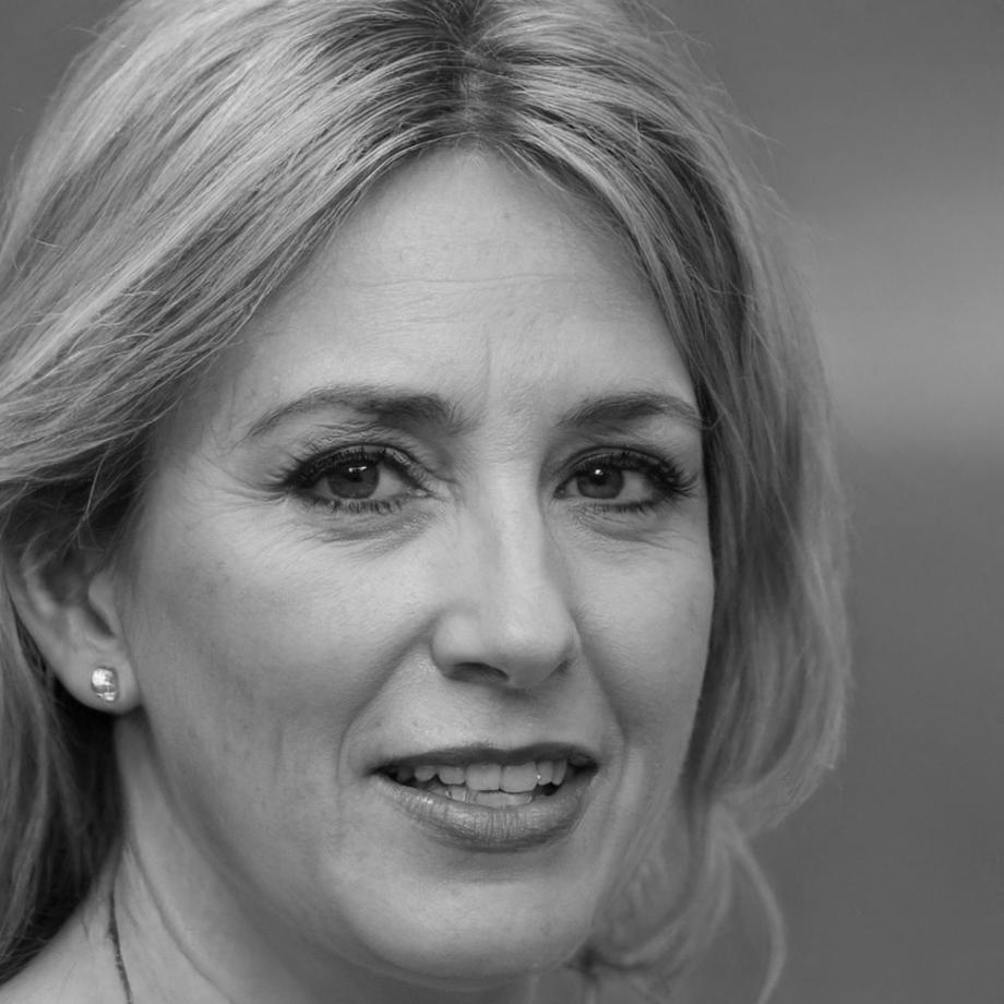 Responsable de operaciones de corporación española